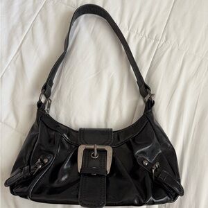 SHEIN Black Shoulder Bag with Classic Design and Metallic Accents